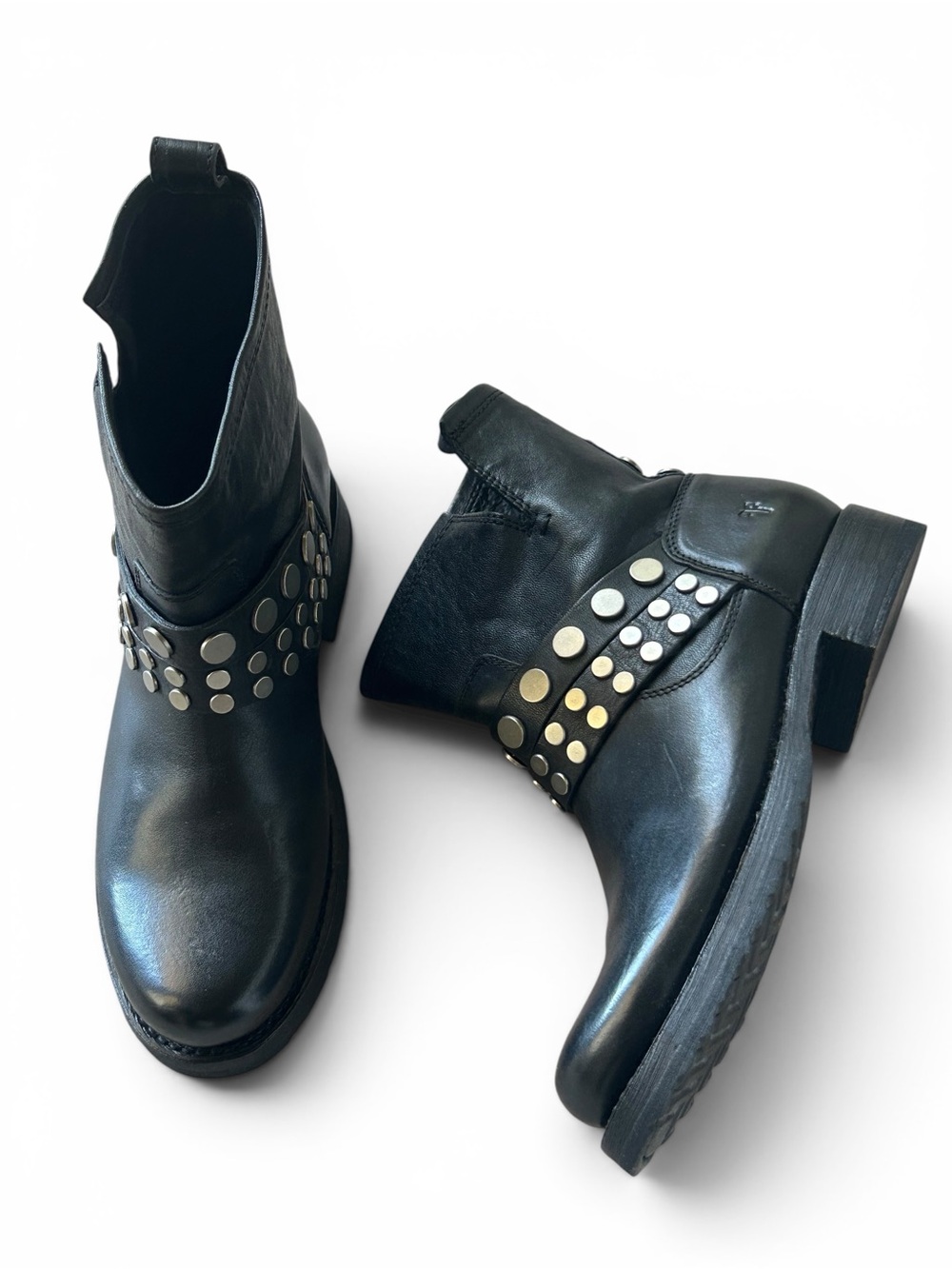 Frye Black Leather Studded Ankle Boots 1” Heel Size 5 1/2